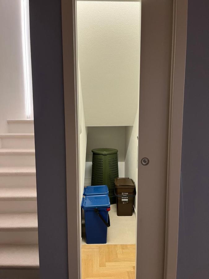 La Piccola Casa Al Lago - Intera Casa Con 3 Camere E 2 Box Salò Buitenkant foto