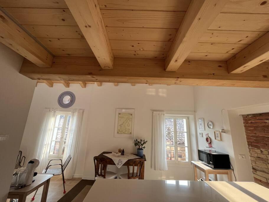 La Piccola Casa Al Lago - Intera Casa Con 3 Camere E 2 Box Salò Buitenkant foto