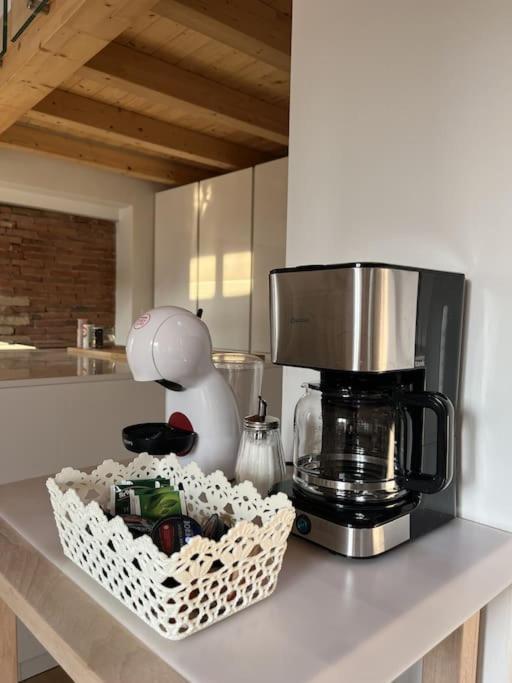 La Piccola Casa Al Lago - Intera Casa Con 3 Camere E 2 Box Salò Buitenkant foto