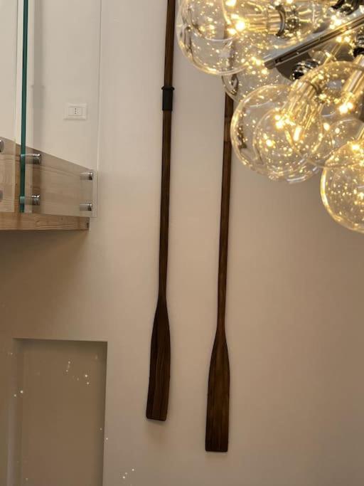 La Piccola Casa Al Lago - Intera Casa Con 3 Camere E 2 Box Salò Buitenkant foto